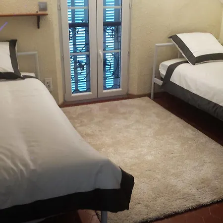 Otel Brand New In The Center Cannes